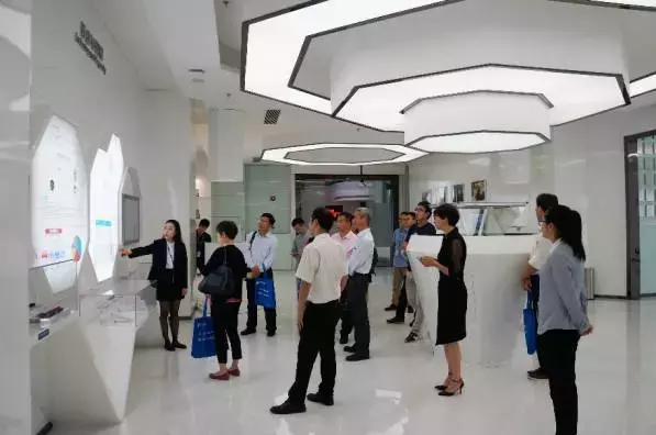 珠海市現(xiàn)代制造業(yè)職業(yè)教育集團(tuán)召開(kāi)2017年工作年會(huì)